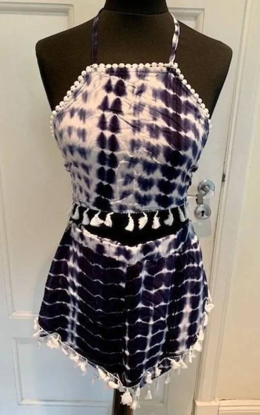 Tradera ** SHEIN MATCHANDE SET HALTER & SHORTS STL XS **^ Damkläder