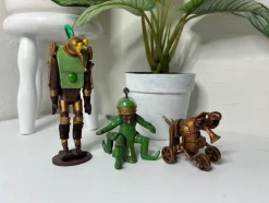 Tradera 3 st Daidalos Labyrint robotar. Taurus Minus Flip> Figurer & Leksaksvärldar