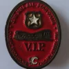 Tradera Sportmemorabilia<2 st. officiella souvenirer från NHL All-Star Game 1982 och 1985. Perfekt skick.