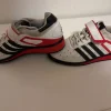 Tradera Övrig Sport & Fritid<Adidas Lyftskor, Vita/Röda, Storlek 42