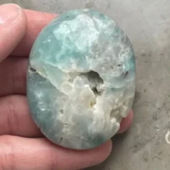 Tradera Ädelstenar<Amazonit Ädelsten Handsten Touchstone Palmstone ca 69 g