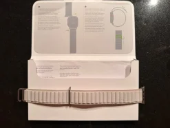 Tradera Smartwatches<Apple Watch Ultra Starlight Bergsloop Alpine Loop armband 49mm storlek M