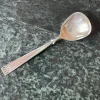 Tradera ARVESØLV STOR SYLTSKED I SILVER NORWAY SKED SILVERSKED NORGE RETRO VINTAGE JUL> Bruks- & Prydnadsföremål