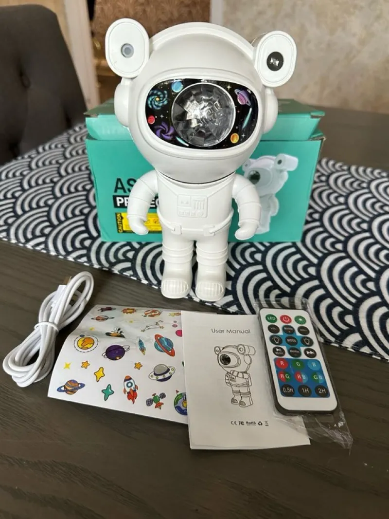 Tradera Astronaut Stjärnprojektor med fjärrkontroll^ Projektorer
