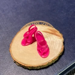 Tradera Barbie skor - Rosa klackar^ Dockor