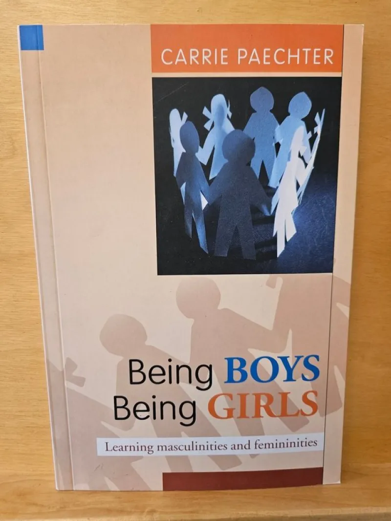 Tradera Being Boys Being Girls - learning masculinites and femininities, Paechter> Kurslitteratur & Undervisning