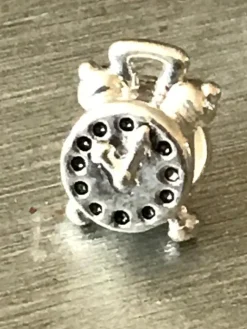 Tradera Armband<Berlock till ormlänk Väckarklocka