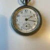 Tradera Boston Watch tågklocka.Ca 61 mm utan krona.^ Fickur