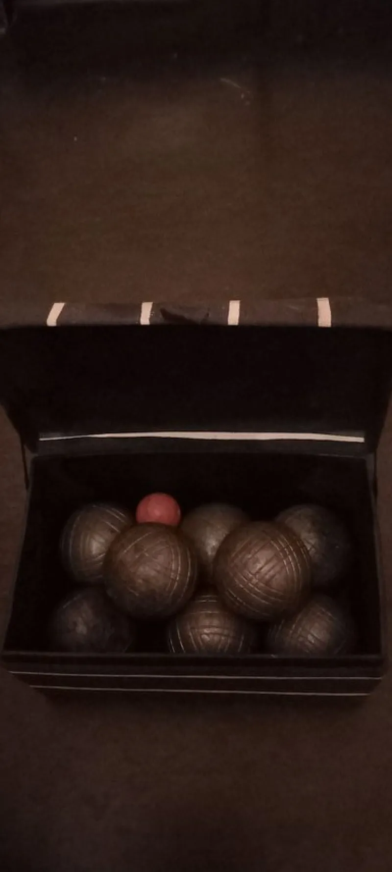 Tradera Lek & Spel<Boulespel med låda