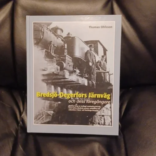 Tradera Bredsjö-Degerfors järnväg och dess föregångare.> Järnväg & Spårväg