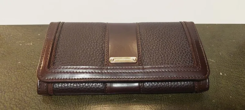 Tradera Burberry Chokladbrun Plånbok> Plånböcker