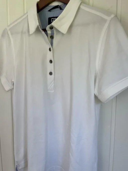 Tradera Golf<CUTTER & BUCK ny, oanvänd, vit pikétröja advantage pre sv. Stl M.