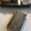 Tradera DEN RÖDA LILJAN AV ANATOLE FRANCE 1927 320 sidor> Antik Litteratur