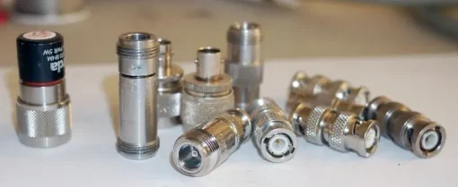 Tradera Diversie koaxialadaptrar mm enligt bild^ Elektronikinstrument