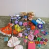 Tradera Dockor med blandade tillbehör, (barbie, simba,?)^ Dockor