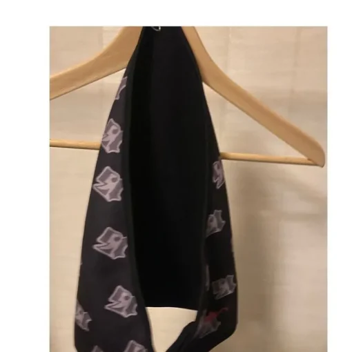 Tradera Ed Hardy svart halsduk> Sjalar & Halsdukar