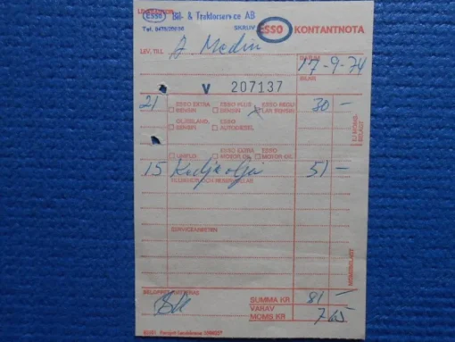 Tradera ESSO Kontantnota 1974. ESSO Bil och traktorservice AB Skruv^ Bensinia