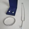 Tradera Smyckespaket<Fint strass smycke set halsband örhängen armband i nyskick