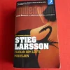 Tradera FLICKAN SOM LEKTE MED ELDEN, S.LARSSON, 2007, BOK, BÖCKER> Harlequin & Kiosklitteratur