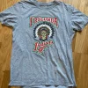 Tradera Hockey & Skridskor<Frölunda Indians grå t-shirt, storlek M