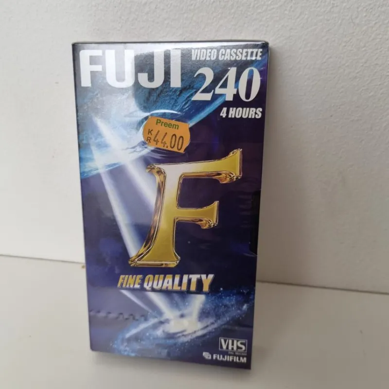 Tradera FUJI VHS Videokassett oöppnad 4 timmars^ Dvd-, Video- & Blurayspelare