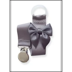 Tradera Grå napphållare med grå rosett runt silverfärgat clip> Babyprodukter