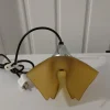 Tradera Gul Näsdukslampa i glas^ Lampor