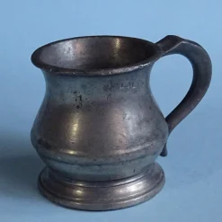 Tradera Half Gill tenn mugg, Page & Pratt, England> Tenn & Mässing