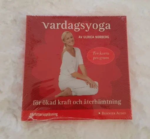 Tradera Yoga<HELT NY Vardagsyoga av Ulrica Norberg (2011)
