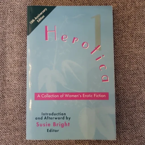 Tradera Herötica 1: A Collection of Women's Erotic Fiction - 10th Anniversary Edition> Övriga Böcker & Tidningar