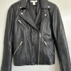 Tradera H&M skinnjacka / bikerjacka, strl. 34^ Damkläder