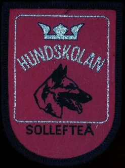 Tradera Militära Samlarsaker<Hundskolan Sollefteå _______________ Tygmärke