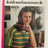 Tradera Husmoderns köksalmanack 1973 - En retro kokbok med recept och tips för hushållet> Hem & Hushåll