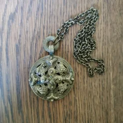 Tradera Egendesignade Smycken<Kalevala Koru halsband