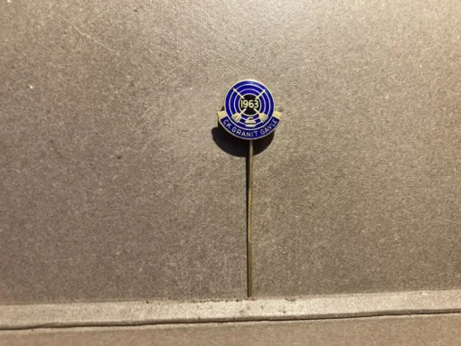 Tradera Pins & Nålar<Klubbnål Curlingklubben CK Granit, Gävle, Gästrikland