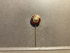 Tradera Pins & Nålar<Klubbnål Karle IF, Linköping, Östergötland