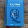 Tradera Kvalitet : från behov till användning> Kurslitteratur & Undervisning