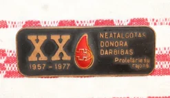 Tradera Medicinska Prylar<ÄLDRE BROSCH 1957-1977