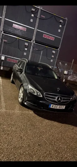 Tradera Mercedes E220D^ Bilar