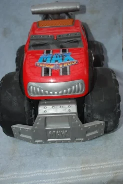 Tradera Monster Truck> Utomhusleksaker
