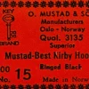 Tradera Fiske<MUSTAD nr15 Qual 3135. Otroligt fina små vridna nätta krokar 100st i asken .