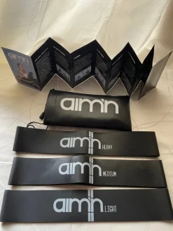Tradera Gymnastik<Nya Aim'n Aimn resistance band träningsband svart övningsbeskrivningar fodral