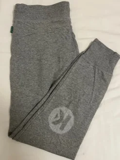 Tradera Handboll<Nya träningsbyxor/ mjukisbyxor / sweatpants, CORE PANTS WOMAN-Kempa , Large