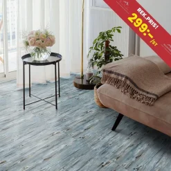 Tradera NYTTT 10-pack 15x90 cm självhäftande vinylgolv | Träeffekt | Ord.pris 299kr/st> Golv, Kakel & Klinker
