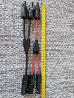 Tradera Par av y-koppling till solcell med MC4-kontakt> Solenergi