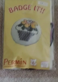 Tradera Permin Badge It! - Broderikit Cupcake^ Sömnad & Stickning