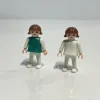 Tradera Playmobil 2 st barn figurer vintage 80-tal flickor> Figurer & Leksaksvärldar