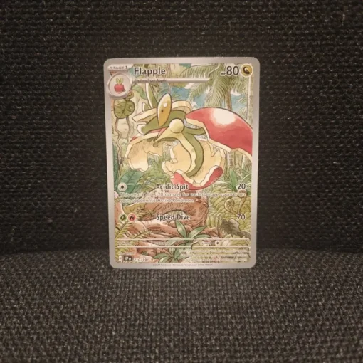 Tradera Spelkort<Pokemon-kort Flapple 210/191 - Svartvit