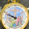 Tradera Quarter repeater med Crucifixion-målning (renoveringsobjekt )^ Fickur