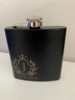 Tradera Plåtemballage<Retro fickplunta croona
